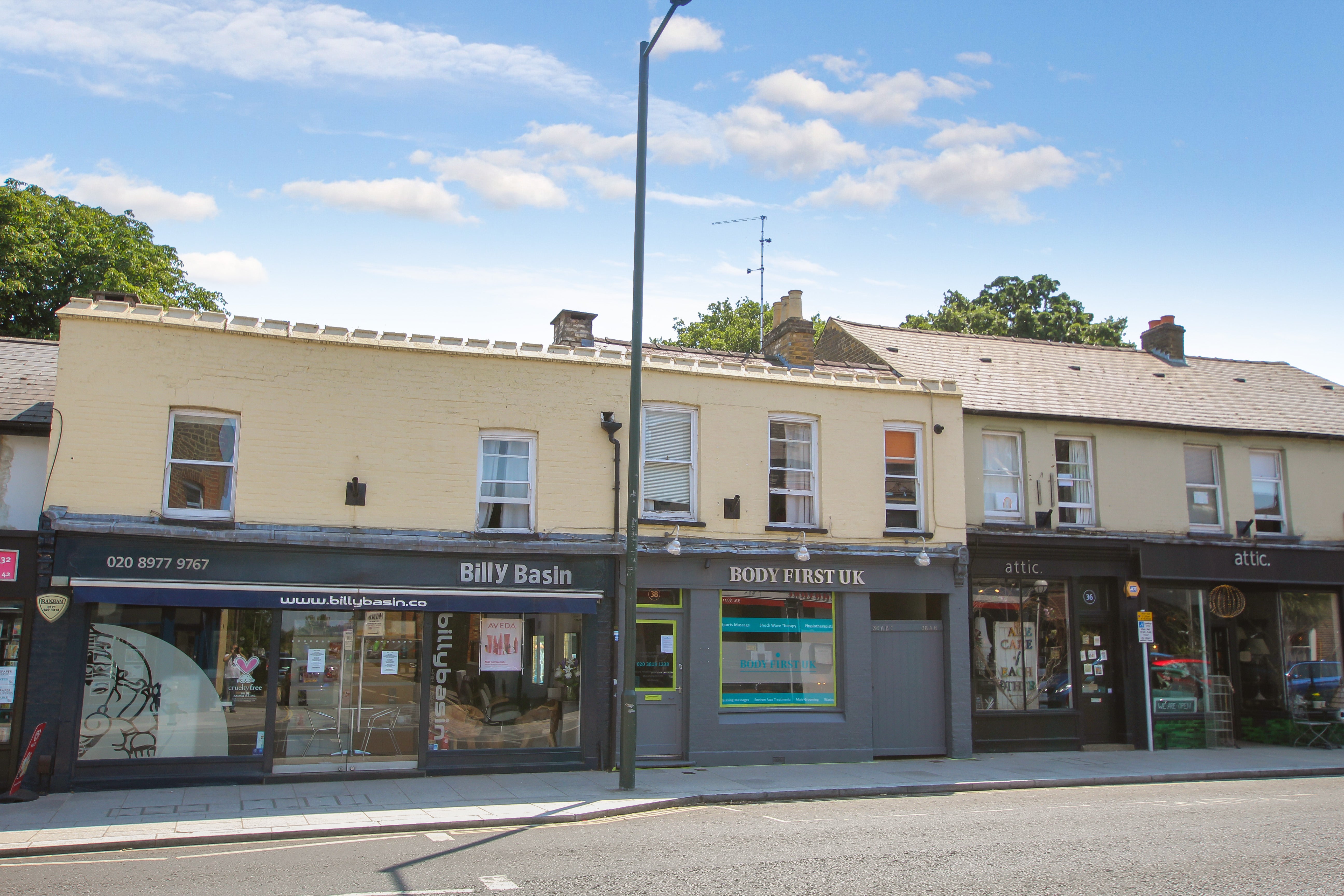 Flat High Street in Greater London