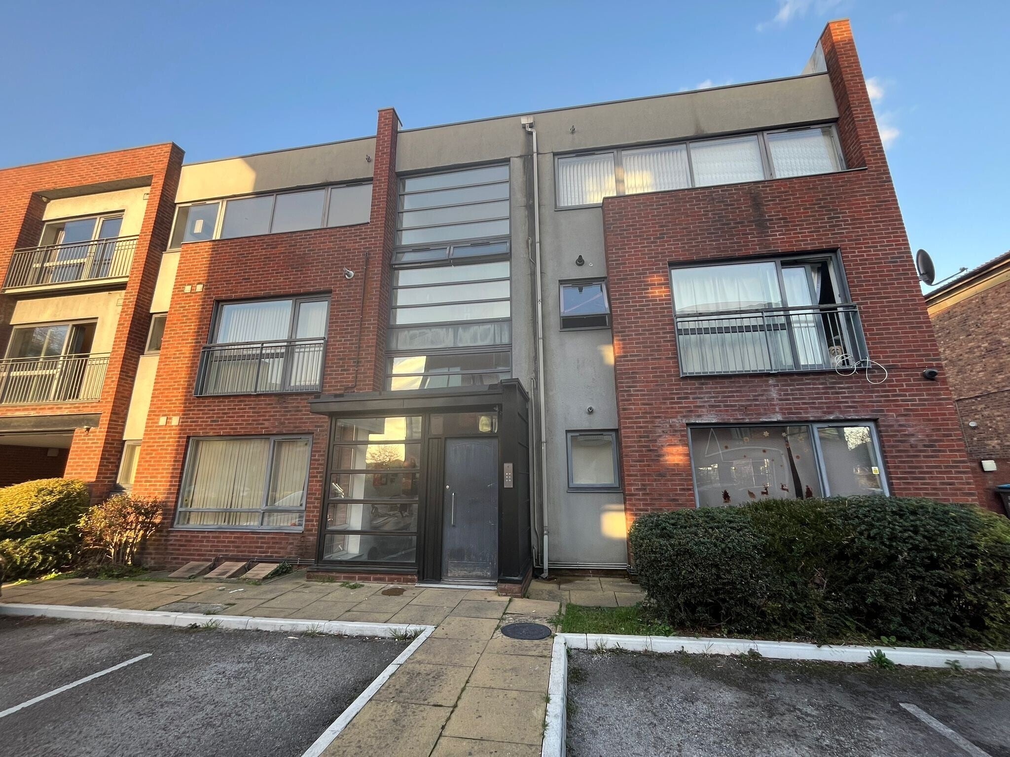 Flat Carlett View in Liverpool