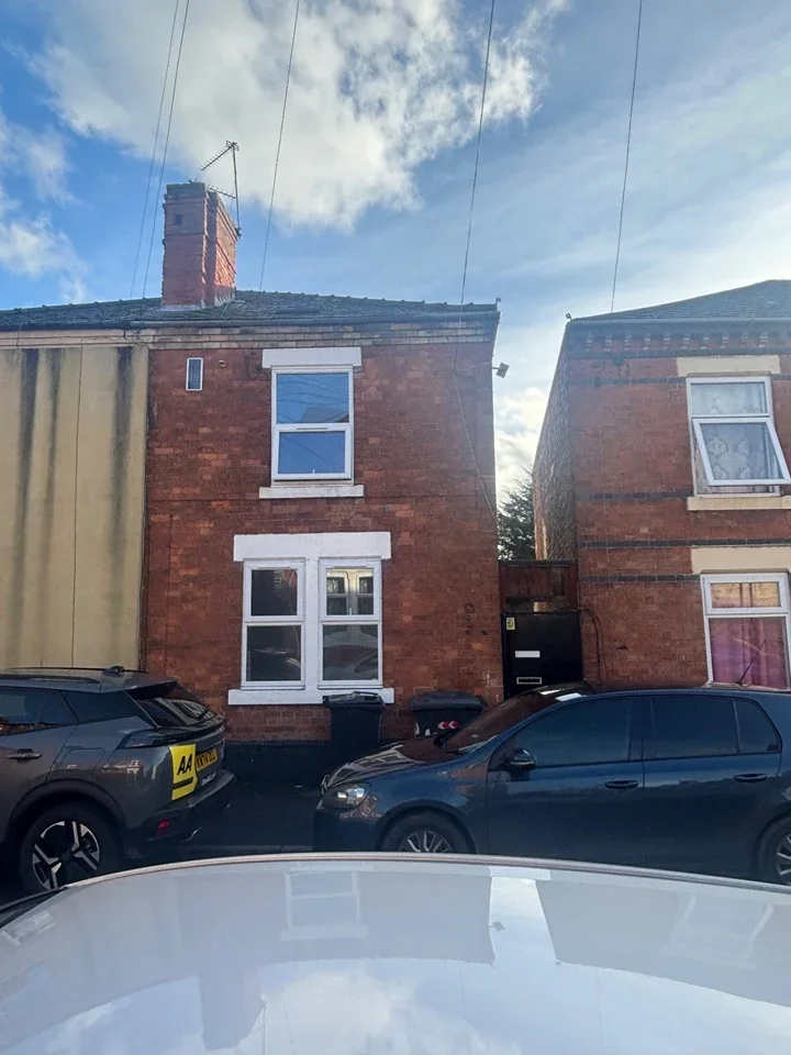 Flat Society Place in Derby