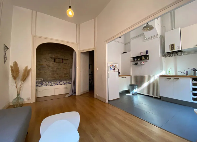Flat Rue d'Austerlitz in Lyon
