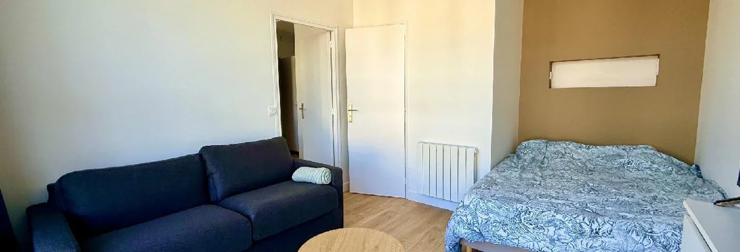 Flat Rue Jeanne d'Arc in Le Mans