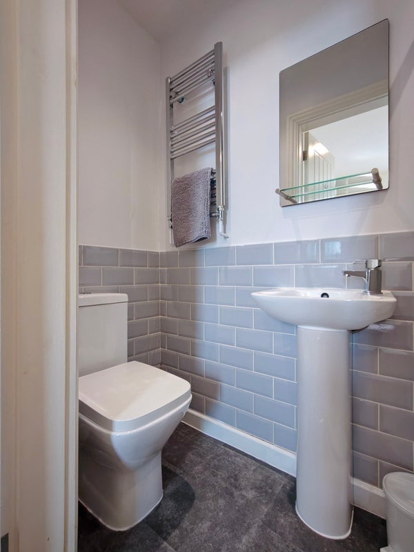 Room Weaste Lane in Salford