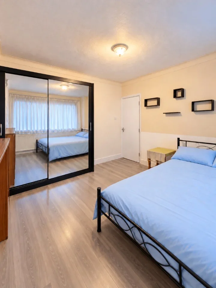 Room Stanley Park Drive in Greater London
