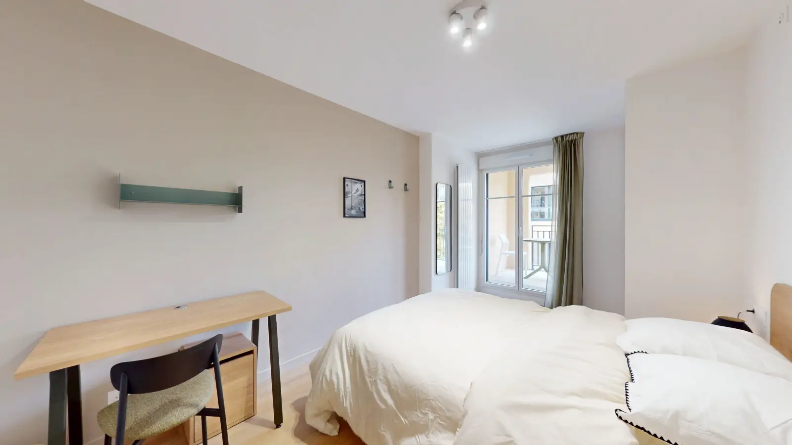 Flat Avenue de la Paix in Vanves