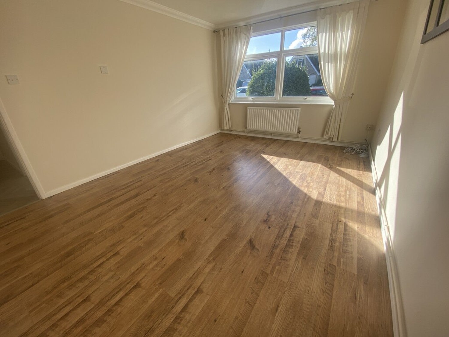 Flat Charnwood Crescent in Chandler's Ford