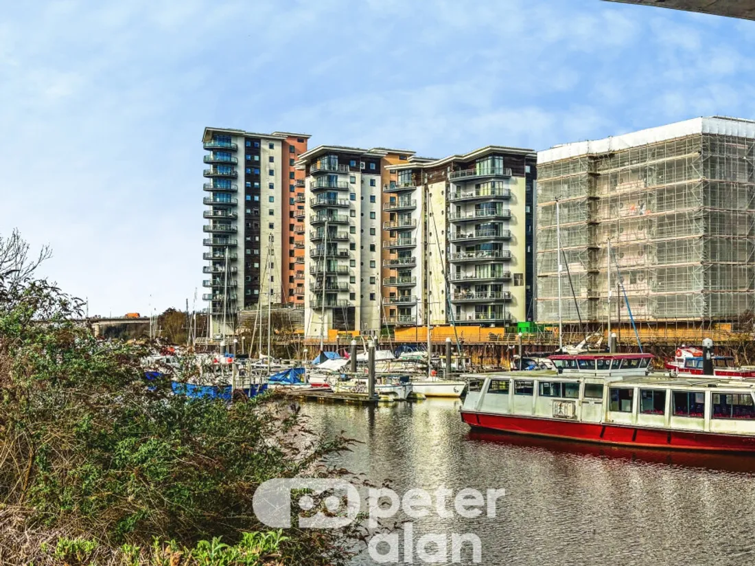 Flat Cogan Spur in Cardiff