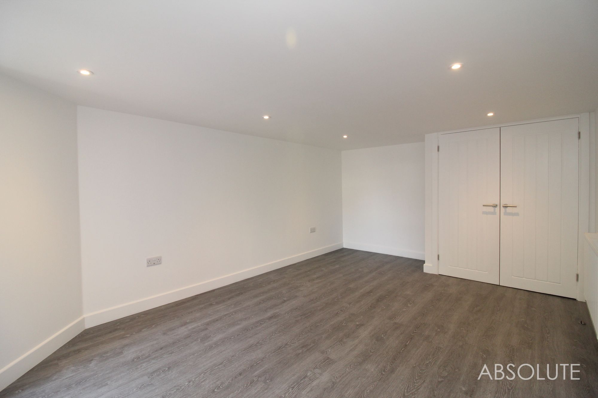 Flat Midvale Road in Paignton