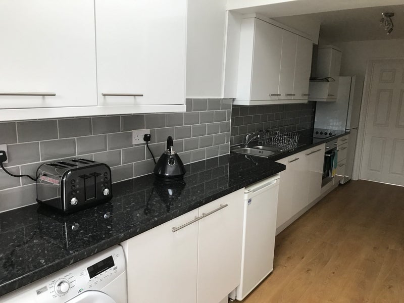 Flat Rodney Road in Metropolitan Borough of Solihull
