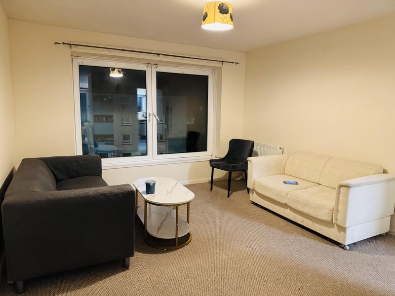Flat Westburn Park in City of Edinburgh