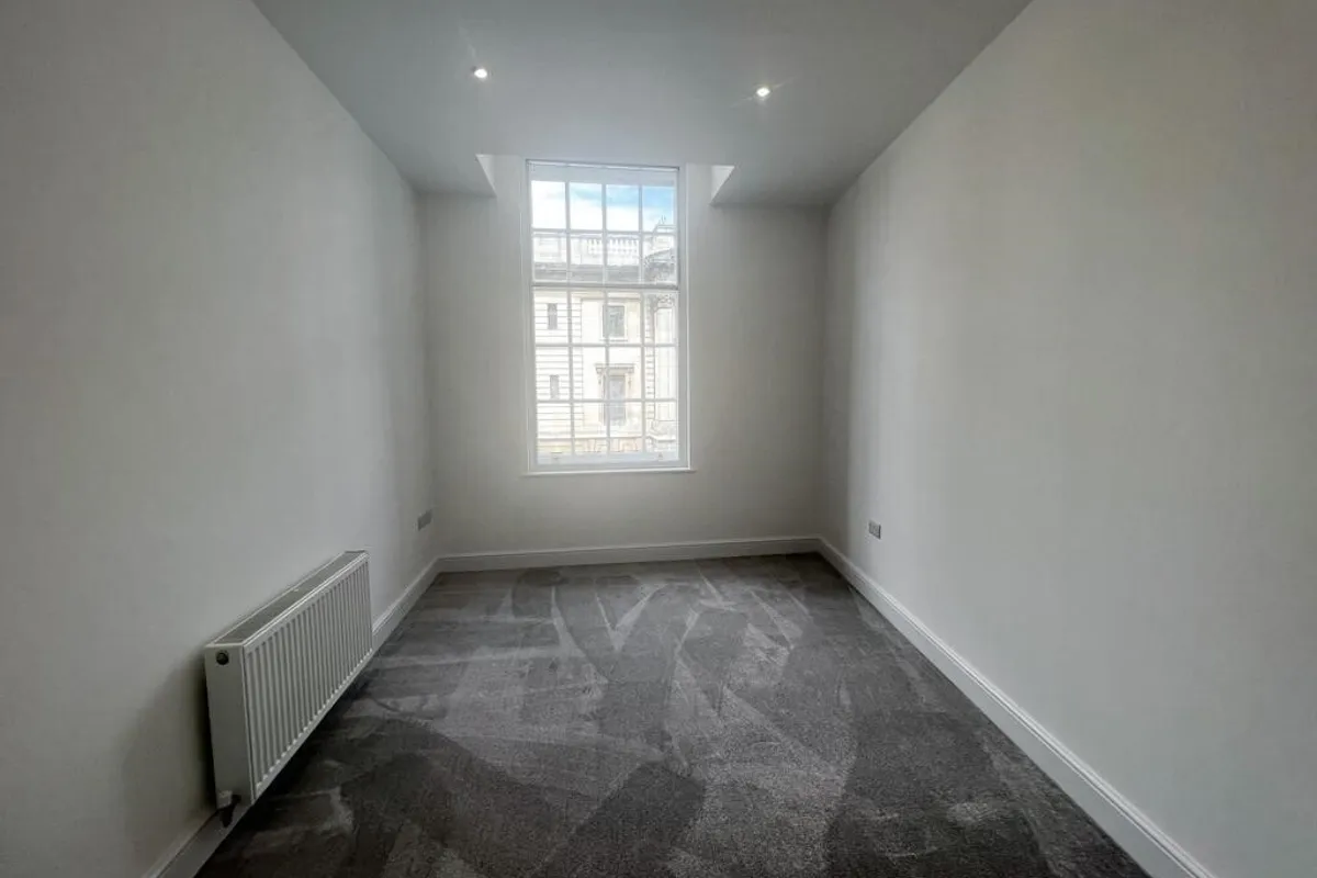 Flat Lowgate in Hull