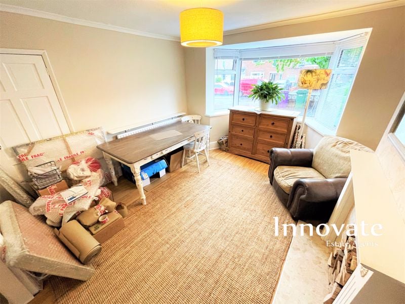 House Springhill Grove in Wolverhampton