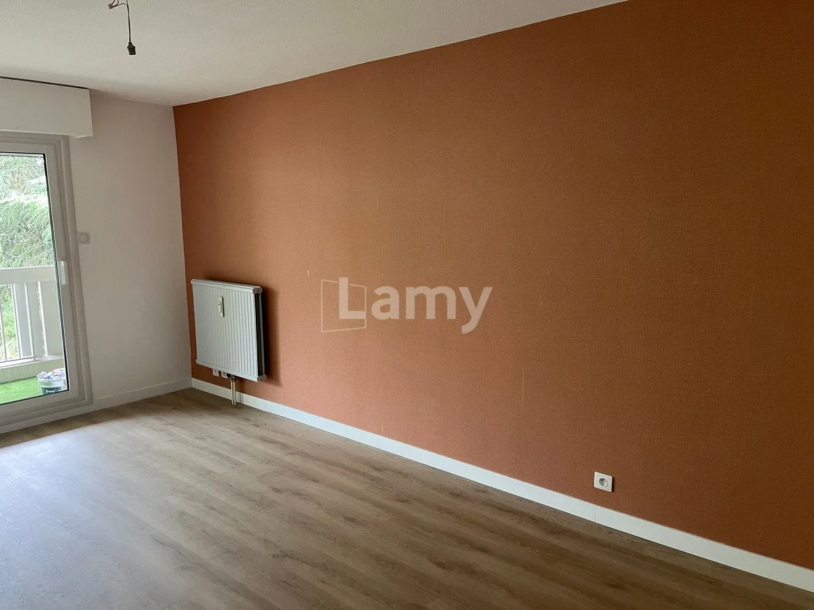 Appartement Rue du Docteur Jean Michel à Lons-le-Saunier