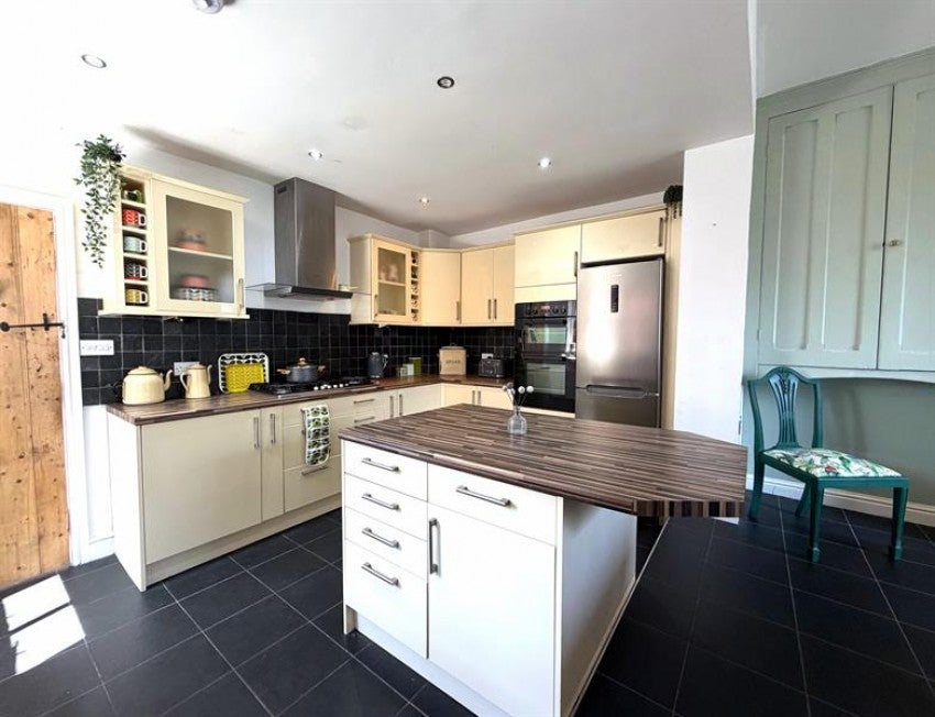 House Robin Hood Lane in Helsby