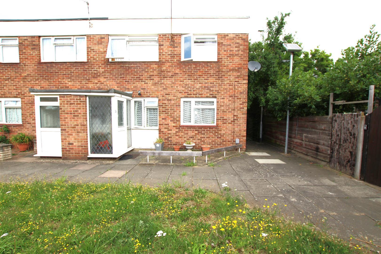 House Westmorland Close in Greater London