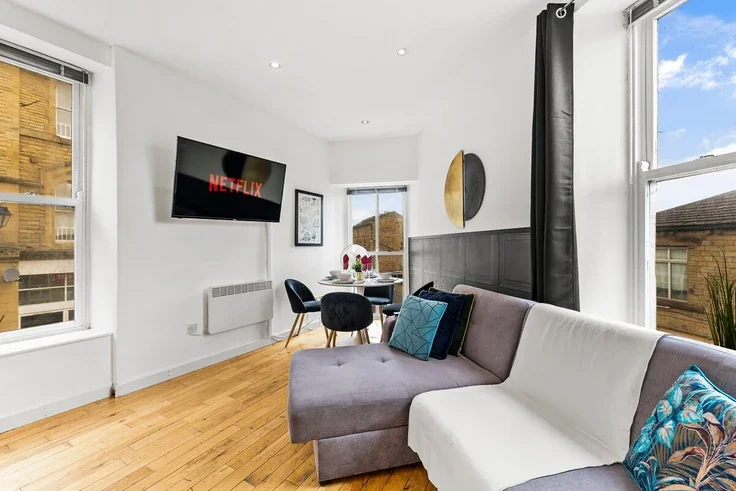 Flat Nelson Street in Kirklees