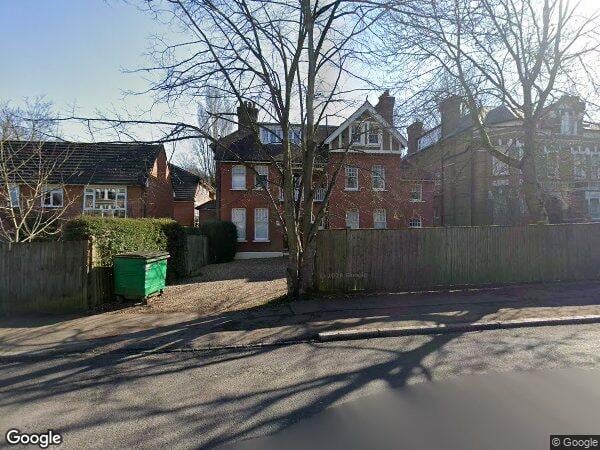 Flat Harold Road in Greater London