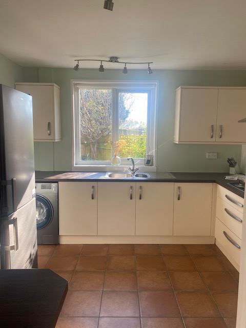 Room Luttrell Gardens in Leeds