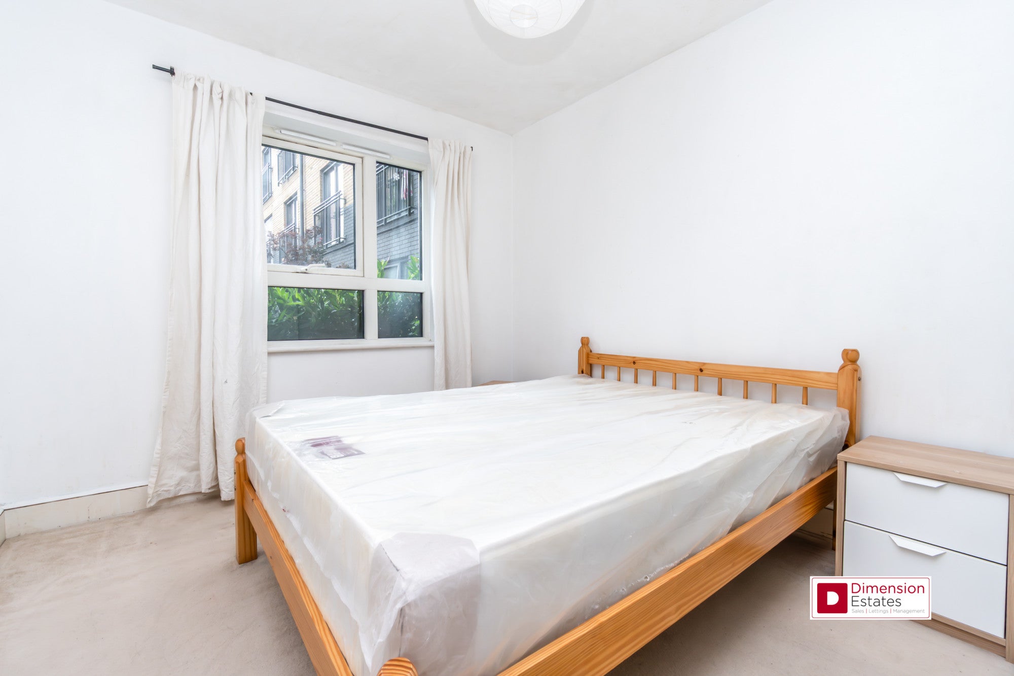 Flat Talwin Street in Greater London