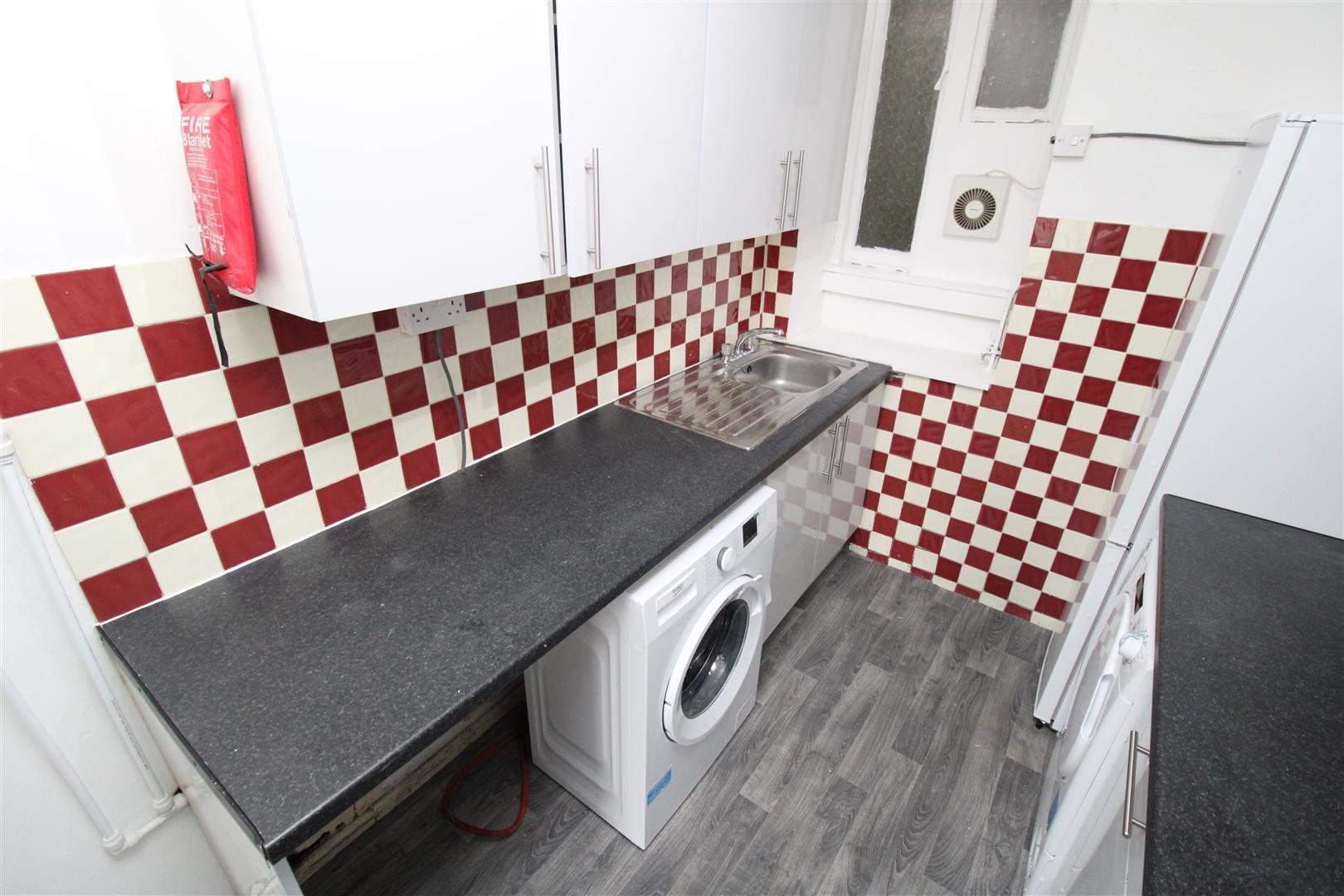 Flat Laura Street in Pontypridd
