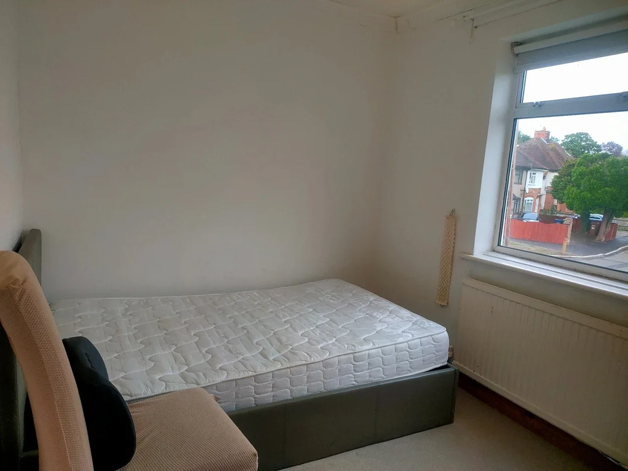 House Beatty Road in Greater London