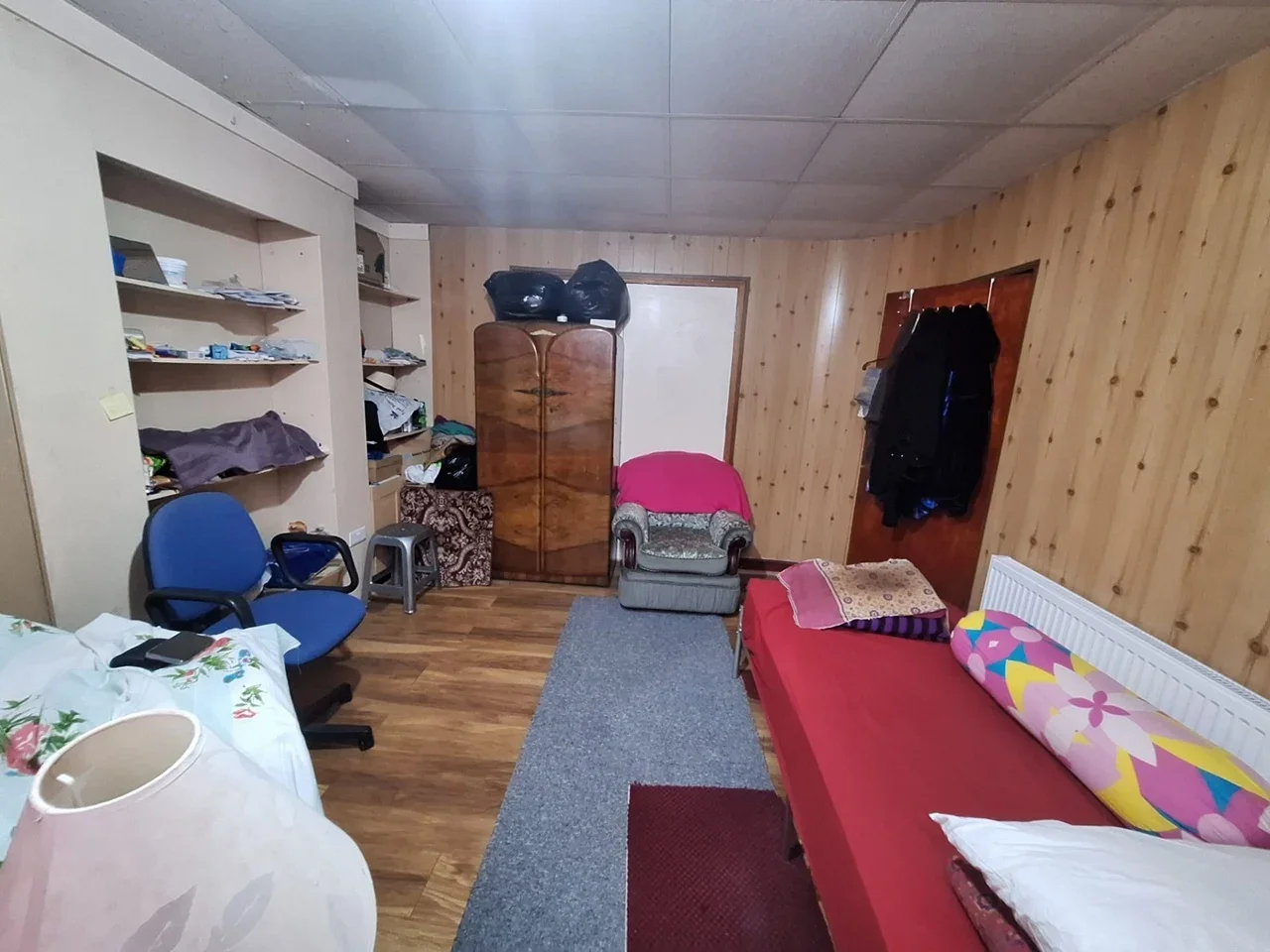 Room Upton Park Road in Greater London