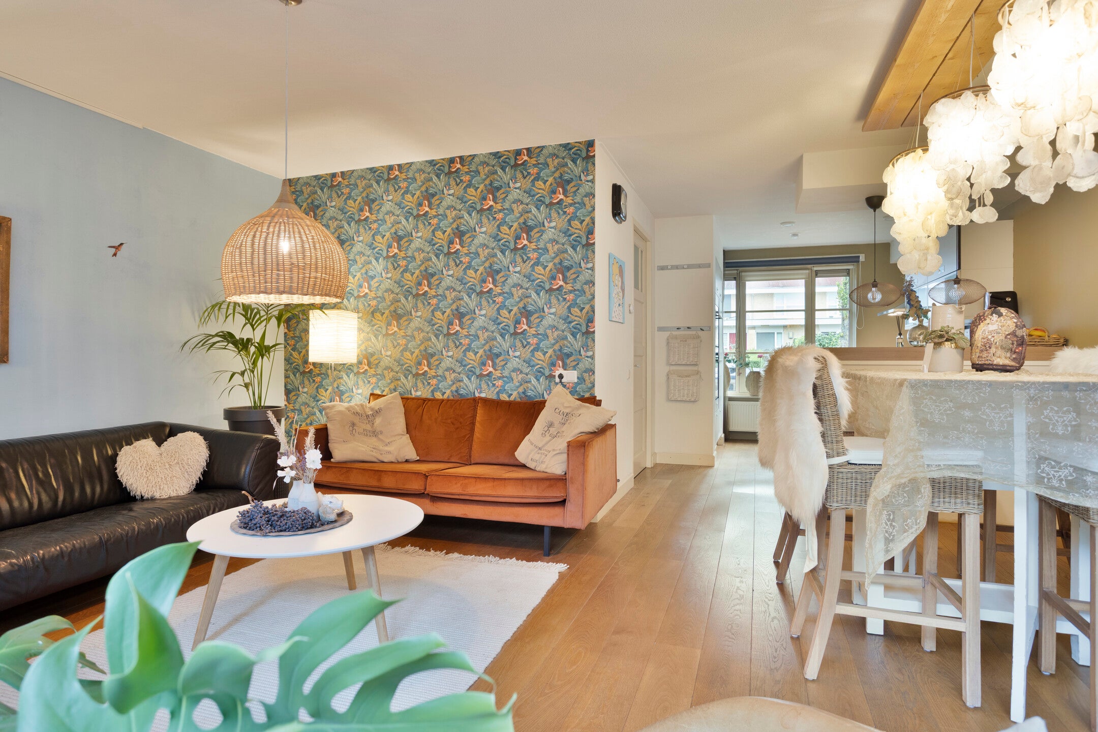 Tussenwoning te koop: Olmenstraat 24, Halsteren