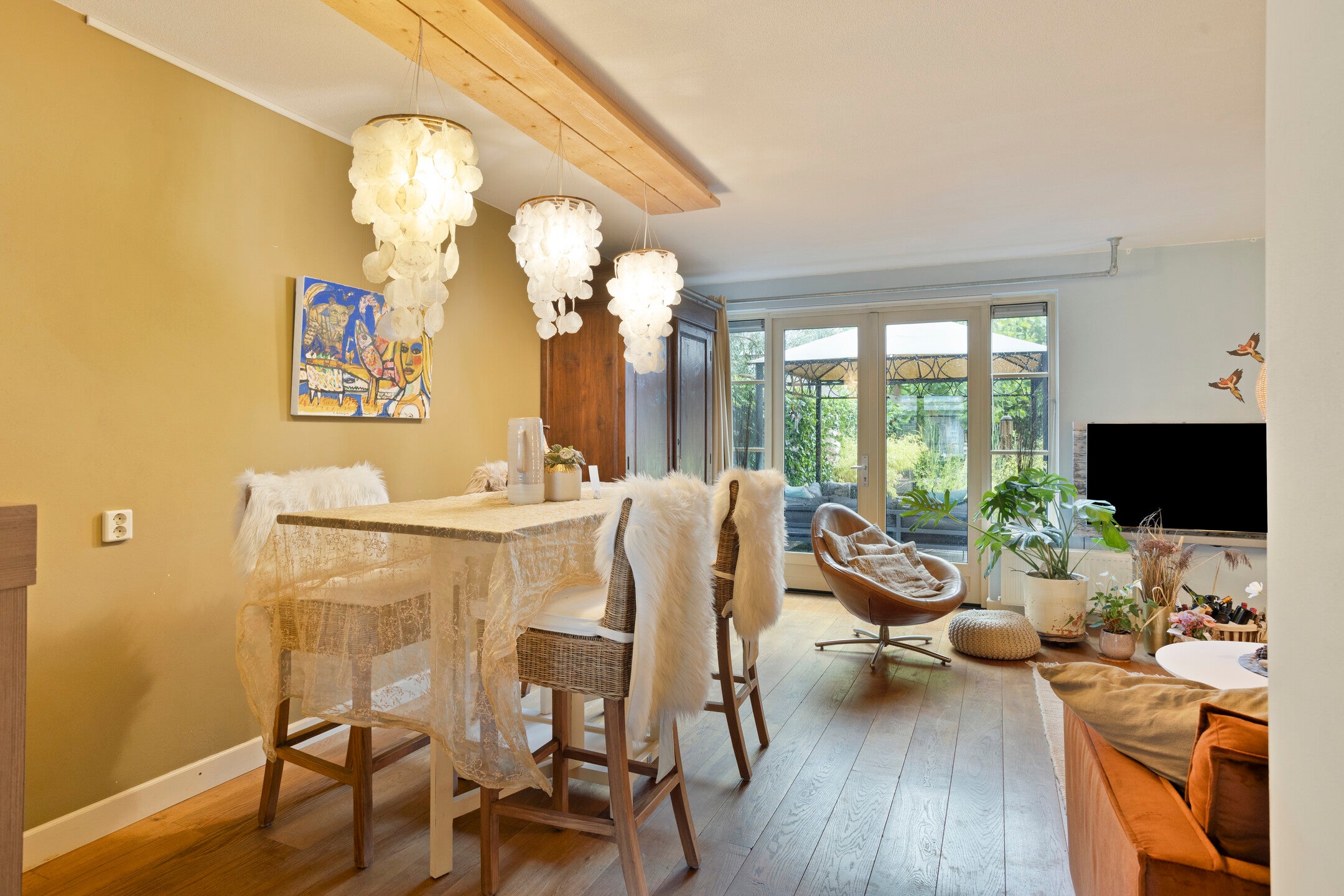 Tussenwoning te koop: Olmenstraat 24, Halsteren