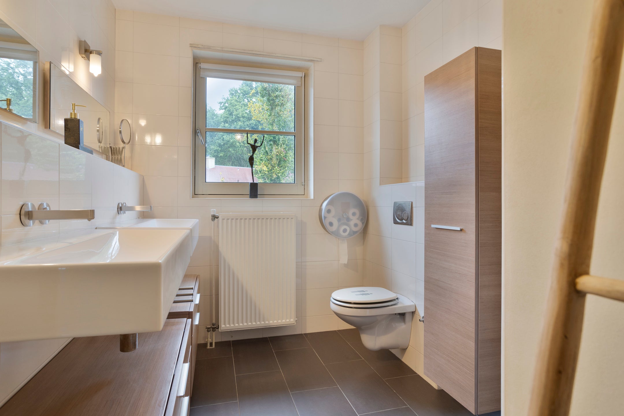 Tussenwoning te koop: Olmenstraat 24, Halsteren