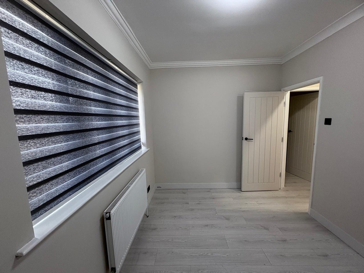 Flat Woodside Green in Greater London