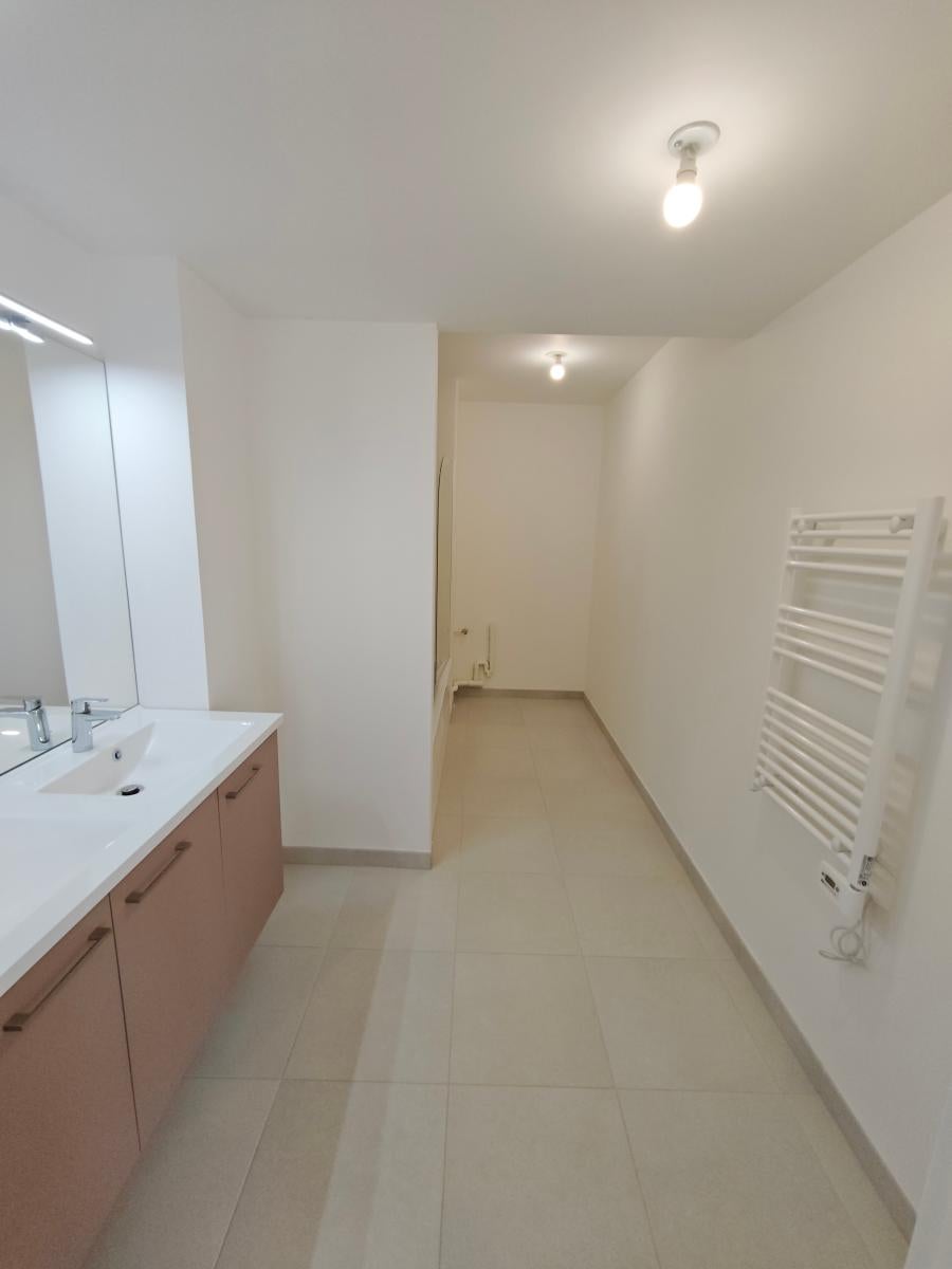 Flat Rue Gabriel Péri in Colombes