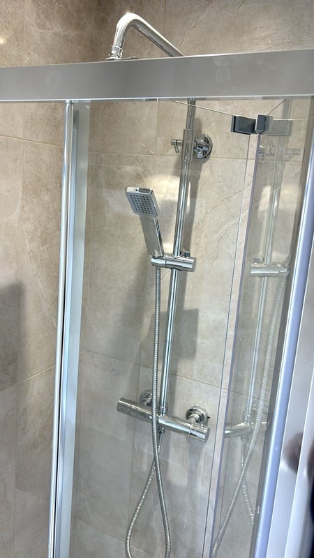 Room Melba Way in Greater London