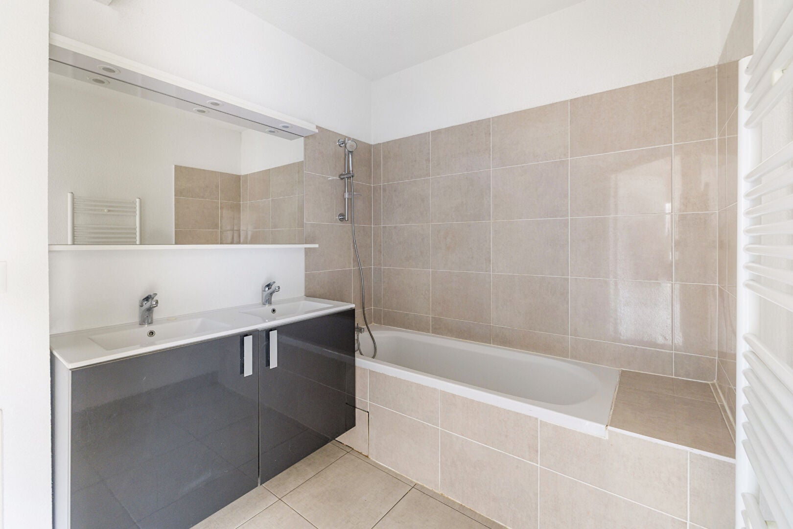 Appartement Rue Louis-Denis Mallet à Bègles