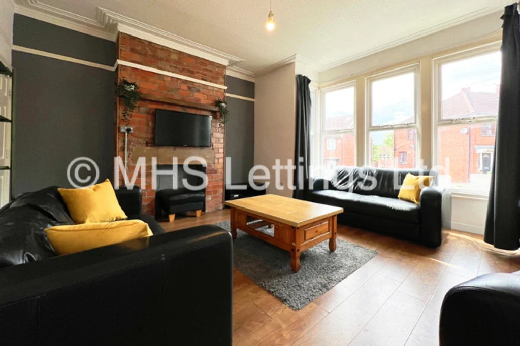 House Raven Road in Leeds