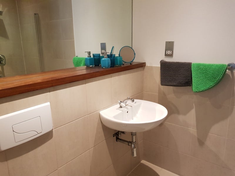 Room Borough High Street in Greater London