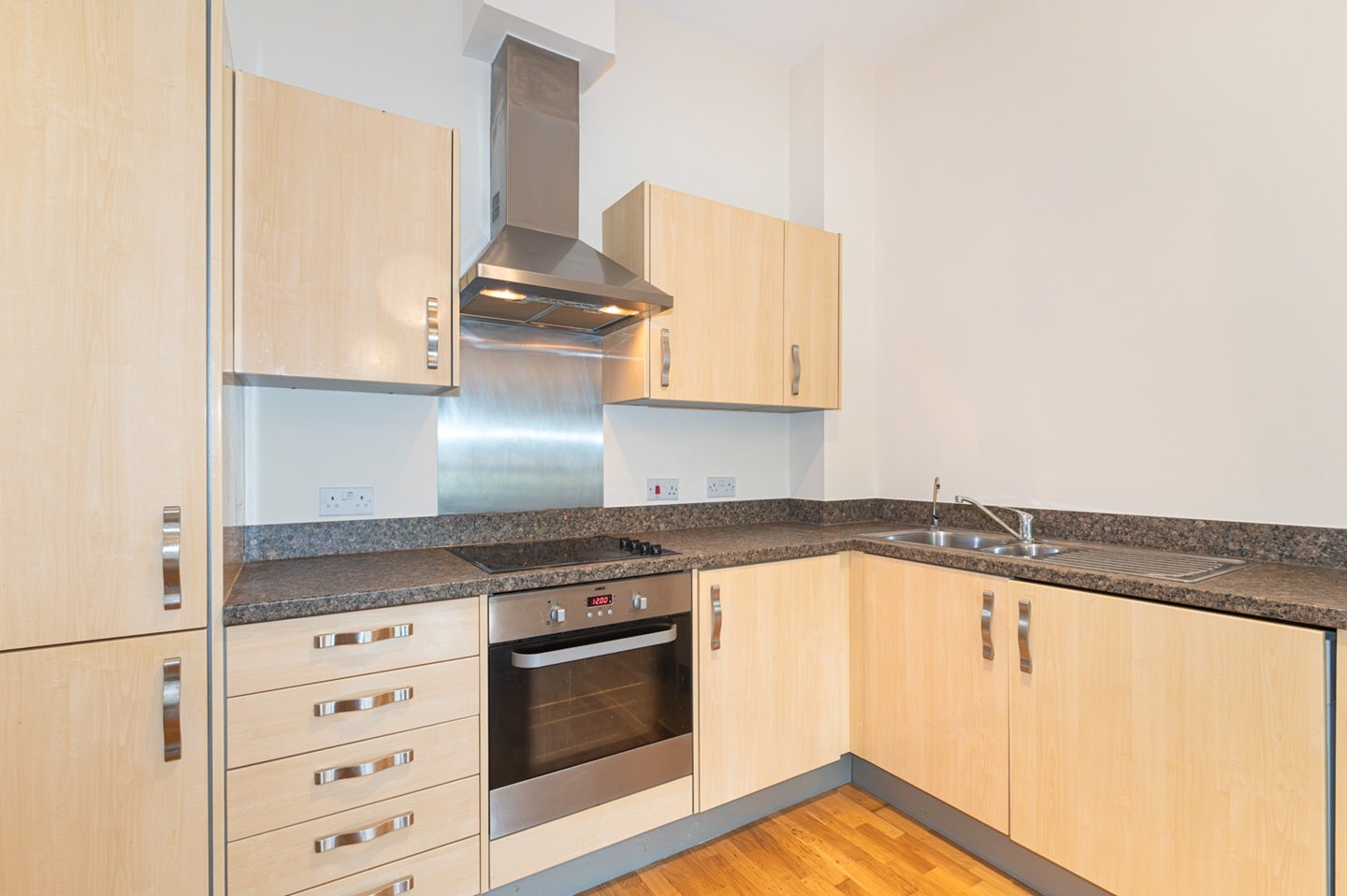 Flat Cherrydown East in Basildon
