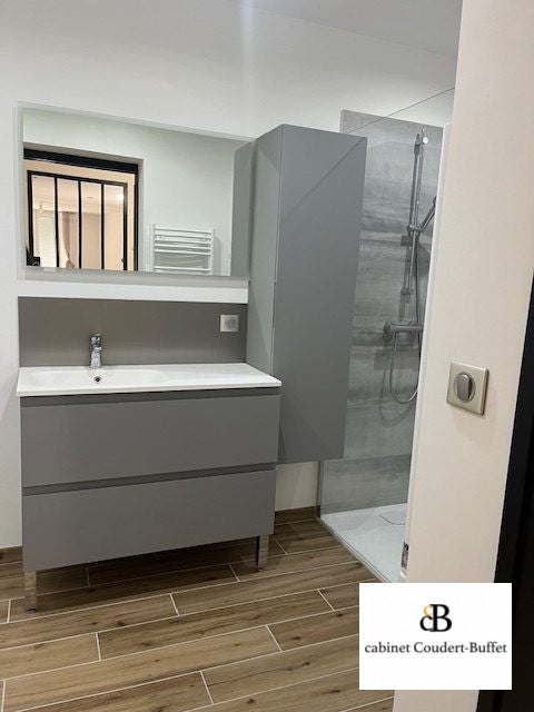 Appartement Rue des Frères Gambon à Cosne-Cours-sur-Loire
