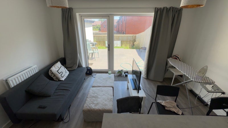 Room Clover Way in Bristol