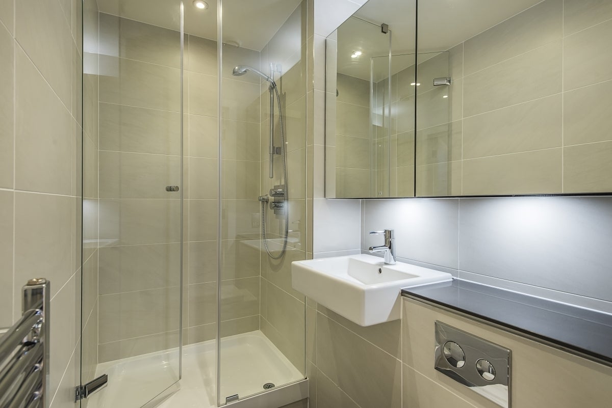 Flat Camley Street in Greater London
