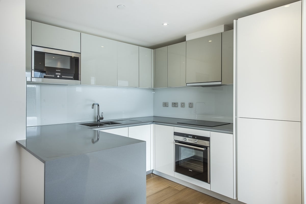 Flat Camley Street in Greater London