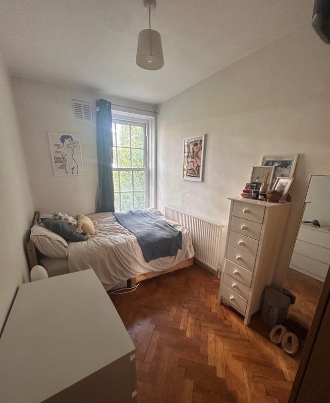 Room Sumner Street in Greater London