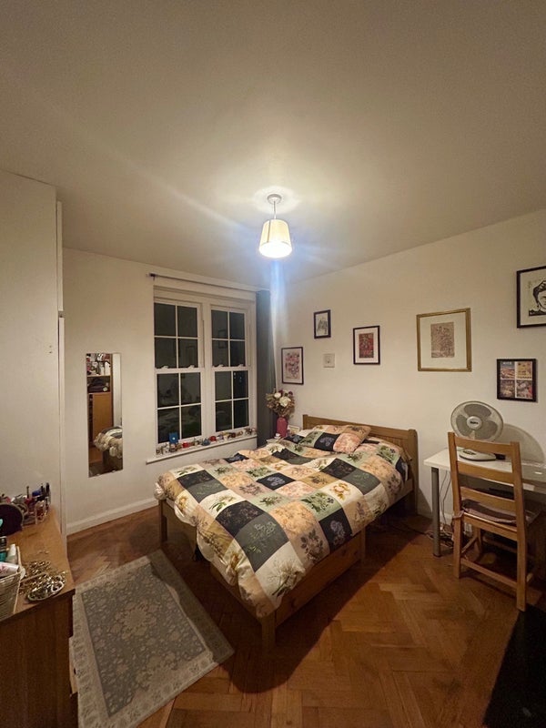Room Sumner Street in Greater London