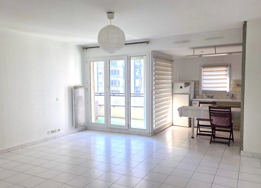 Flat Allées Turcat-Mery in Marseille