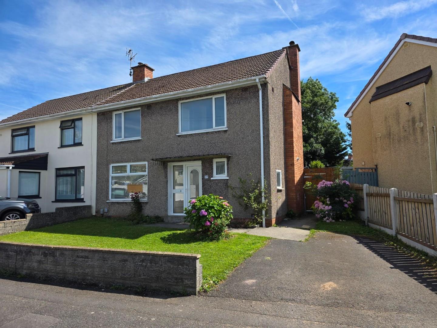 House Willow Close in Penarth