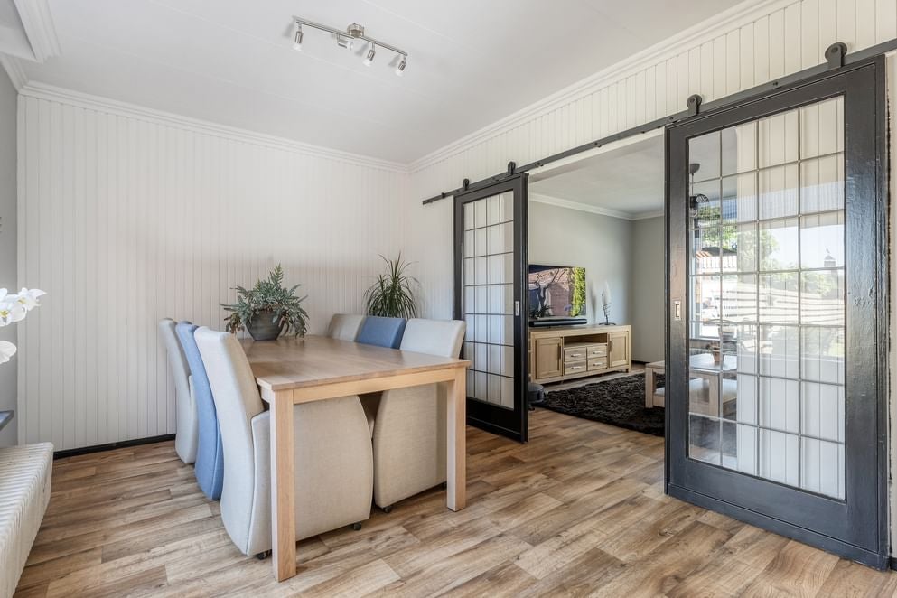 Twee-onder-één-kap te koop: Brinkstraat 5, Reutum