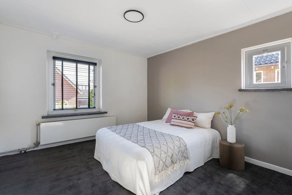 Twee-onder-één-kap te koop: Brinkstraat 5, Reutum