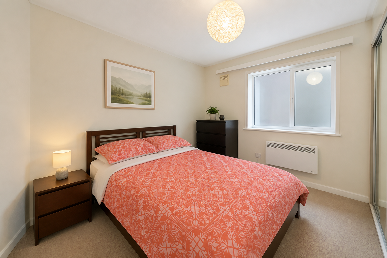 Flat Neville Close in Greater London