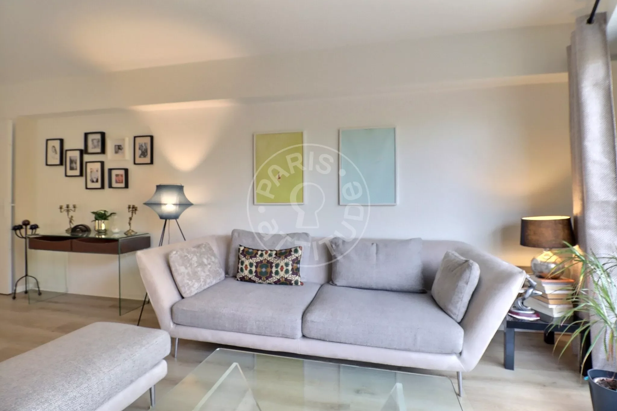 Appartement Avenue Jean Jaurès à Paris