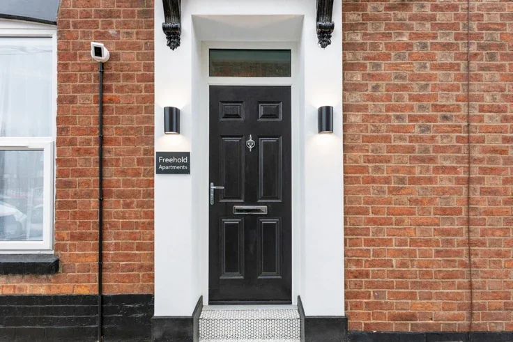 Flat Freehold Street in Northampton