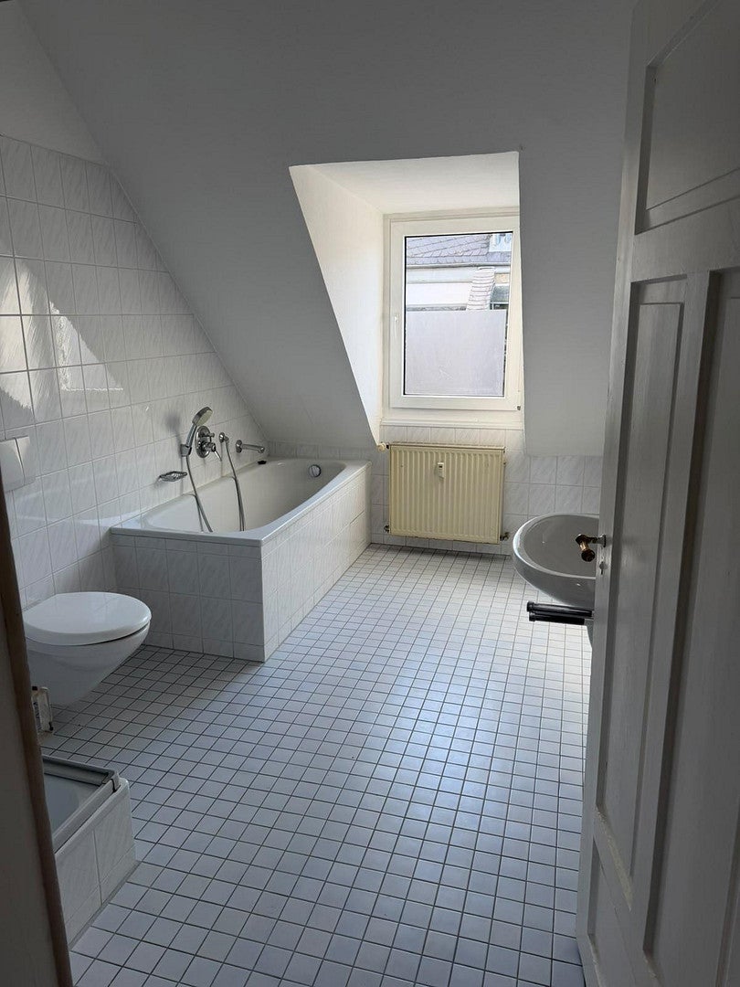 Wohnung Hellmundstraße in Wiesbaden