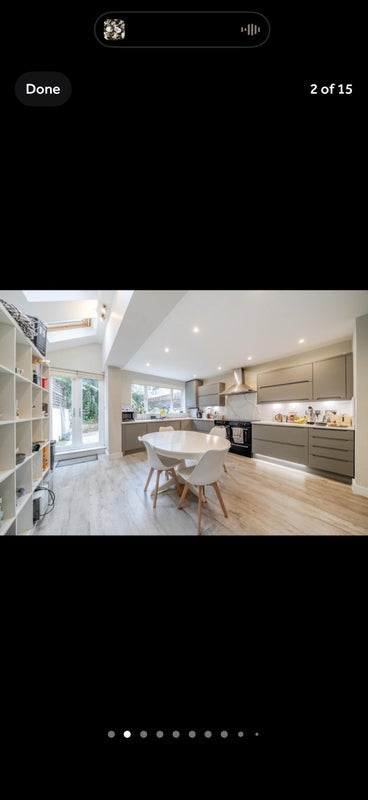 Room Battersea Bridge Road in Greater London